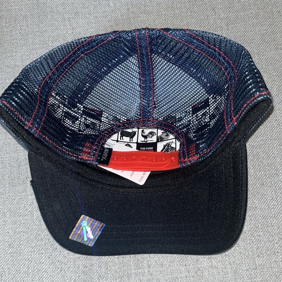 New Goorin Bros Trucker Hat - Picture 3 of 3